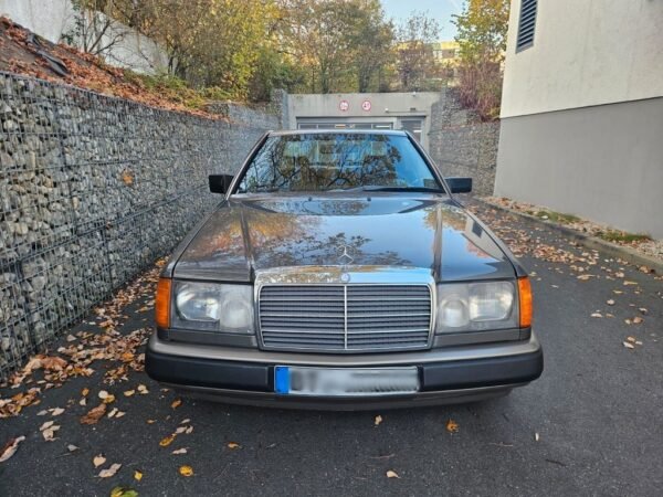 Mercedes-Benz W 124 CE 300 Oldtimer Sammlerzustand H-Gutachten – Bild 4