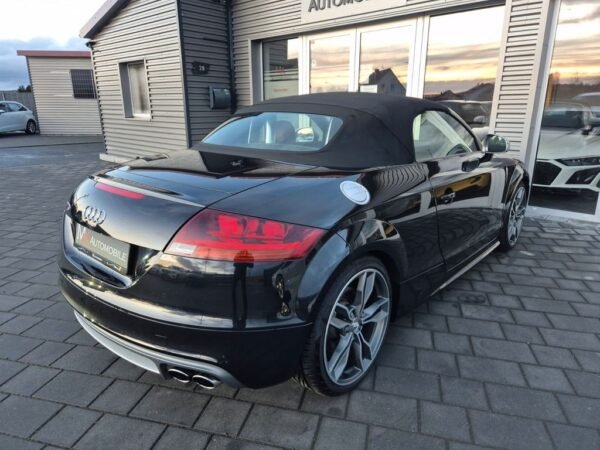 Audi TTS Roadster 2.0 TFSI quattro Exclusive – Bild 7