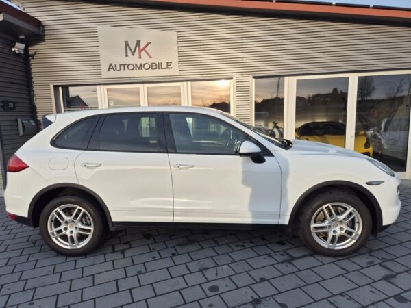 Porsche Cayenne Diesel *BOSE*PANO*AHK* – Bild 6