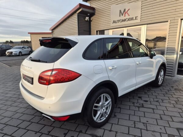 Porsche Cayenne Diesel *BOSE*PANO*AHK* – Bild 7