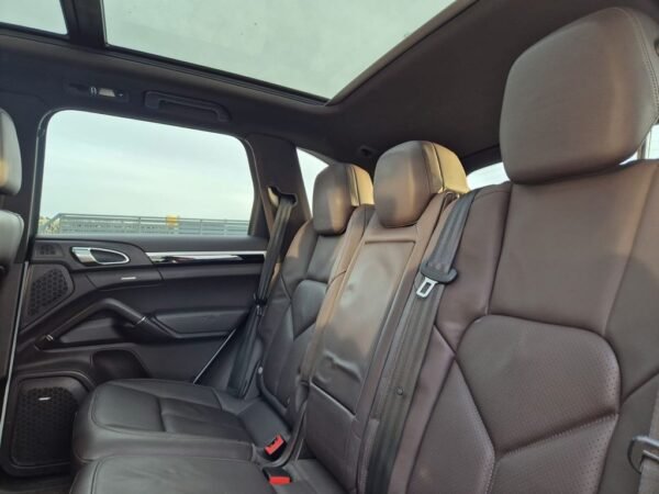 Porsche Cayenne Diesel *BOSE*PANO*AHK* – Bild 13