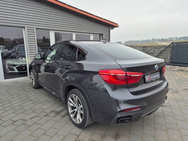 BMW X6 M50 d *SoftClose*PANO*AHK*LED*ACC* – Bild 9